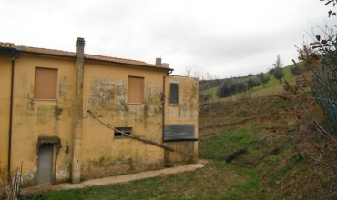 House to renovate with land