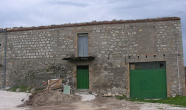 Stone house to renovate with panoramic views