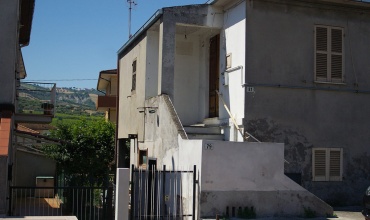 House to renovate in Borgo Santa Maria Pineto for sale
