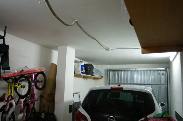 Garage of apartment for sale in Atri