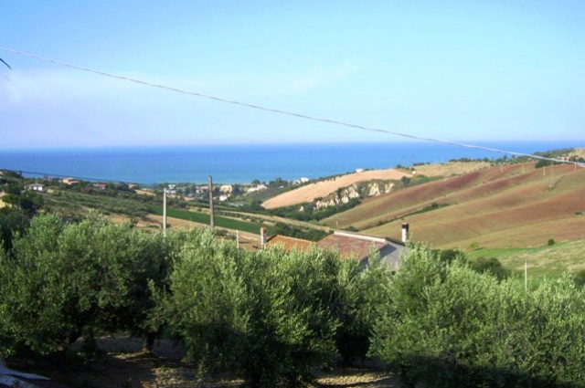 View of hills and sea from cottage for sale in Roseto degli Abruzzi
