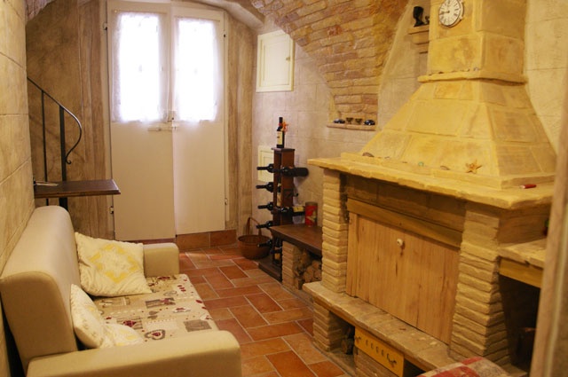 Atri, 2 Bedrooms Bedrooms, ,1 BathroomBathrooms,House,For sale,Portico Capritti,1439