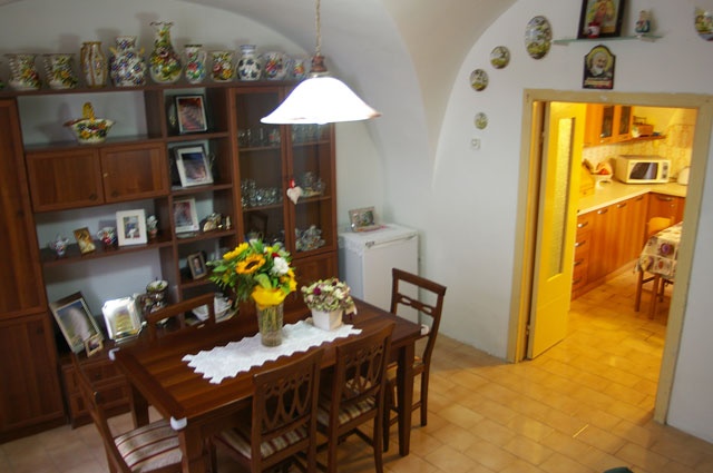 Atri, 2 Bedrooms Bedrooms, ,2 BathroomsBathrooms,House,For sale,Via Picena 26,1478