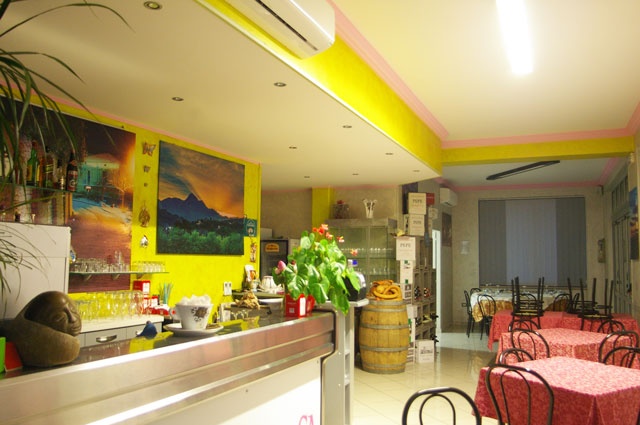 Castiglione Messer Raimondo, 4 Rooms Rooms,3 BathroomsBathrooms,Commercial,For sale,Via Piane di Appignano 1,1480