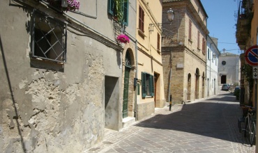 Atri, ,Commercial,For sale,Via Trinità 26,1484