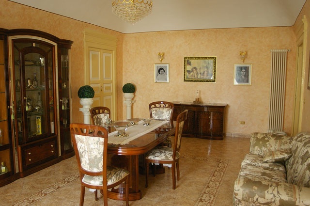 Atri, 6 Bedrooms Bedrooms, ,4 BathroomsBathrooms,House,For sale,Via Rodolfo Cherubini 5,1494