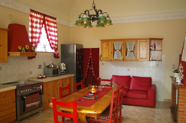 Atri, 6 Bedrooms Bedrooms, ,4 BathroomsBathrooms,House,For sale,Via Rodolfo Cherubini 5,1494