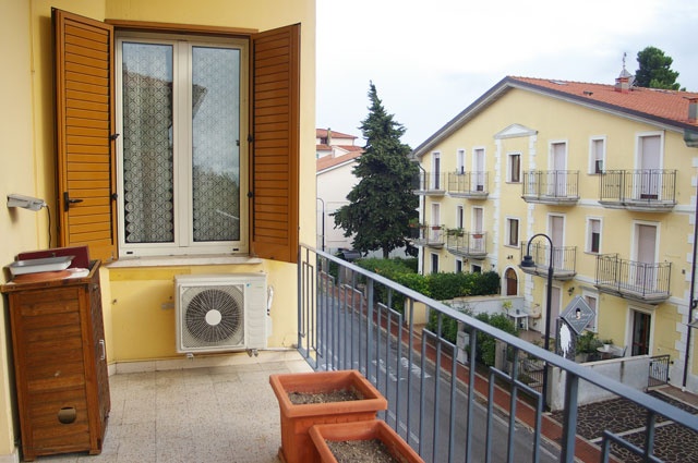 Atri, 3 Bedrooms Bedrooms, ,1 BathroomBathrooms,Apartment,For sale,Via E. Mattucci 4,1518