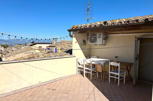 Atri, 2 Bedrooms Bedrooms, ,1 BathroomBathrooms,House,For sale,Portico Trebbiano,1541
