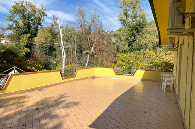 Castiglione Messer Raimondo, 3 Bedrooms Bedrooms, ,5 BathroomsBathrooms,House,For sale,Contrada Piani Appignano,1542