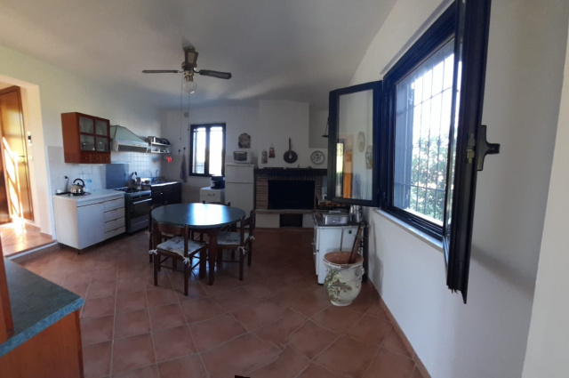 Atri, 2 Bedrooms Bedrooms, ,2 BathroomsBathrooms,Villa,For sale,Contrada Cagno 30,1544