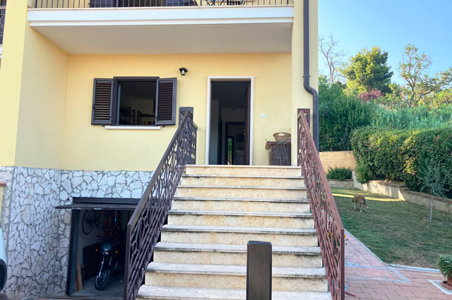 Atri, 3 Bedrooms Bedrooms, ,2 BathroomsBathrooms,House,For sale,Via Proserpina 21,1546